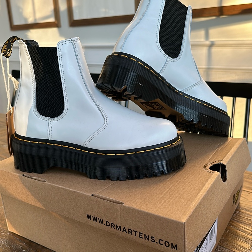 Dr. Marten’s Airwair White Quad Retro
